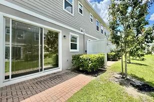 34209 Rogallo Ln, Wesley Chapel, FL 33545 - Photo 24