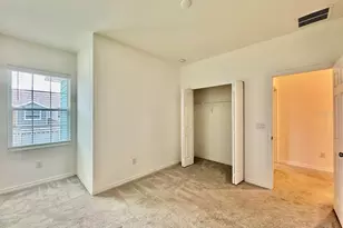 34209 Rogallo Ln, Wesley Chapel, FL 33545 - Photo 12