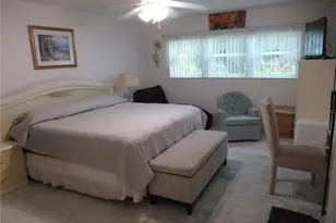 2441 Persian Dr, Clearwater, FL 33763 - Photo 14