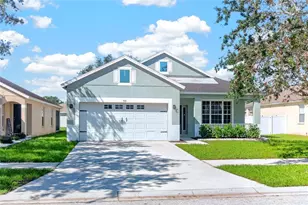 910 15th St NE, Ruskin, FL 33570 - Photo 4