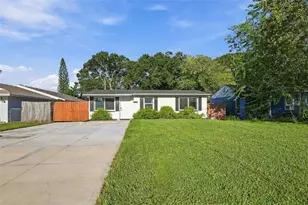 1684 Coral Way, Largo, FL 33771 - Photo 2