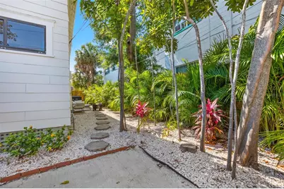 1423 Dr Martin Luther King Jr Street N, Saint Petersburg, FL 33704 - Photo 60