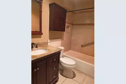 5850 21st Street N #15, Saint Petersburg, FL 33714 - Photo 10