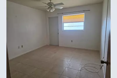 5850 21st Street N #15, Saint Petersburg, FL 33714 - Photo 12