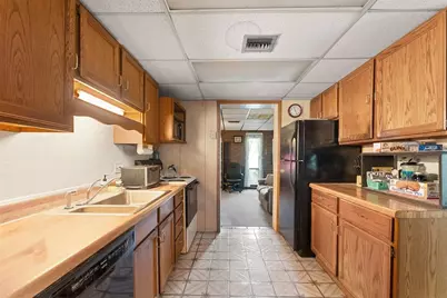 1124 54th Avenue N, Saint Petersburg, FL 33703 - Photo 30