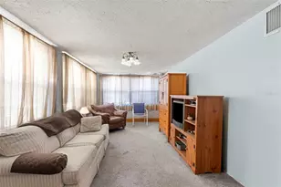 1124 54th Ave N, Saint Petersburg, FL 33703 - Photo 18