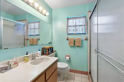 1124 54th Avenue N, Saint Petersburg, FL 33703 - Photo 10