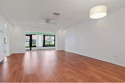 2569 Laurelwood Drive #11B, Clearwater, FL 33763 - Photo 12
