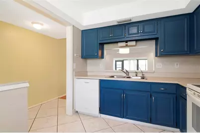 2569 Laurelwood Drive #11B, Clearwater, FL 33763 - Photo 10