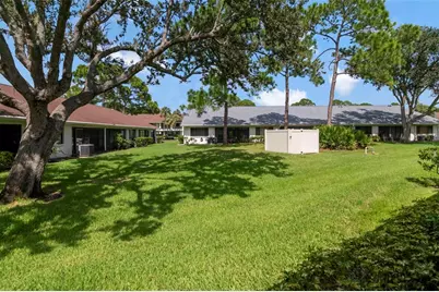 2569 Laurelwood Drive #11B, Clearwater, FL 33763 - Photo 32