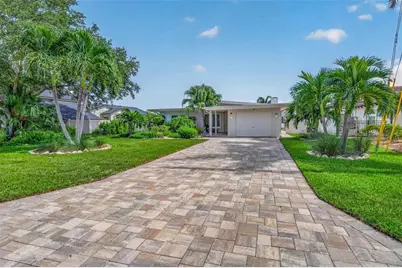 53 Dolphin Drive, Treasure Island, FL 33706 - Photo 6