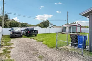 1013 N Parsons Ave, Brandon, FL 33510 - Photo 24