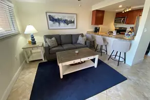 10265 Gulf Blvd, Treasure Island, FL 33706 - Photo 10