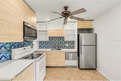 1522 Belle Glade Avenue, Sun City Center, FL 33573 - Photo 12