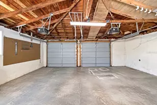 3022 1st St N, Saint Petersburg, FL 33704 - Photo 38