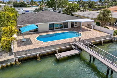 7989 Causeway Boulevard N, Saint Petersburg, FL 33707 - Photo 38