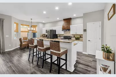 6422 Bridgecrest Drive, Lithia, FL 33547 - Photo 10