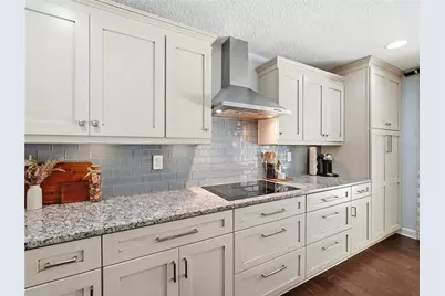 2743 Burning Tree Lane, Clearwater, FL 33761 - Photo 14