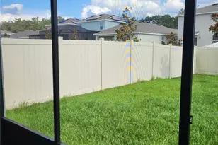 10836 Trailing Vine Dr, Tampa, FL 33610 - Photo 18