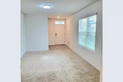 10836 Trailing Vine Drive, Tampa, FL 33610 - Photo 12