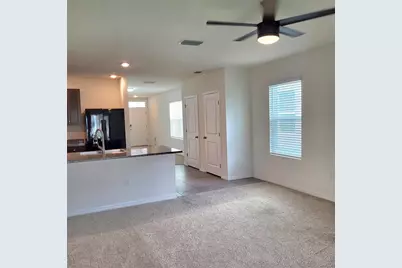 10836 Trailing Vine Drive, Tampa, FL 33610 - Photo 6