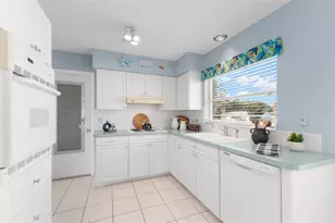2019 High Ridge Dr, Clearwater, FL 33763 - Photo 10