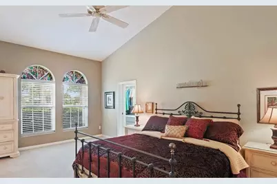 3701 Prairie Dunes Drive, Sarasota, FL 34238 - Photo 8