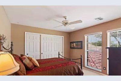 3701 Prairie Dunes Drive, Sarasota, FL 34238 - Photo 10