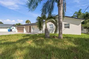 8725 Thornwood Ln, Tampa, FL 33615 - Photo 2