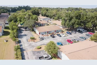 1400 Strawberry Place #34, Plant City, FL 33563 - Photo 2
