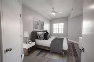 100 4th Ave S, Saint Petersburg, FL 33701 - Photo 6