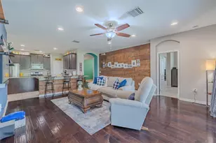 9123 Raes Creek Pl, Palmetto, FL 34221 - Photo 12