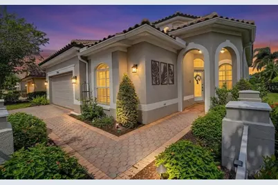 9736 Sago Point Drive, Seminole, FL 33777 - Photo 4