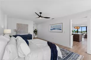 7600 Bayshore Dr, Treasure Island, FL 33706 - Photo 36