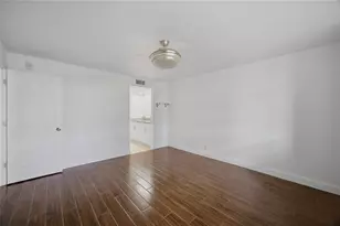 2617 Cove Cay Dr, Clearwater, FL 33760 - Photo 10