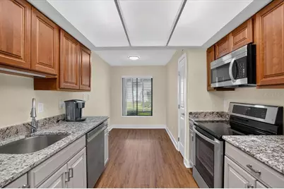 7300 Sunshine Skyway Lane S #106, Saint Petersburg, FL 33711 - Photo 10