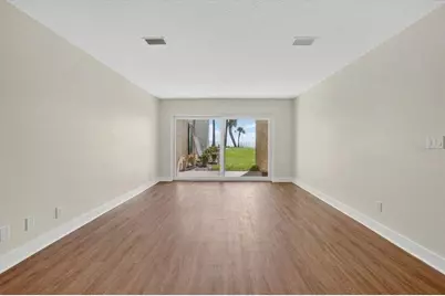 7300 Sunshine Skyway Lane S #106, Saint Petersburg, FL 33711 - Photo 4