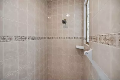 9136 Highland Ridge Way, Tampa, FL 33647 - Photo 28