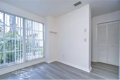 13937 Fletchers Mill Drive, Tampa, FL 33613 - Photo 12