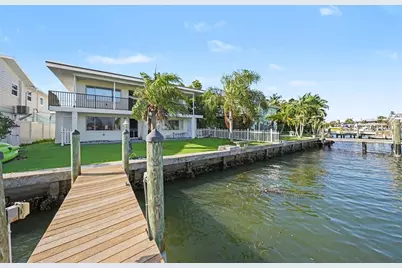 515 129th Avenue E, Madeira Beach, FL 33708 - Photo 24
