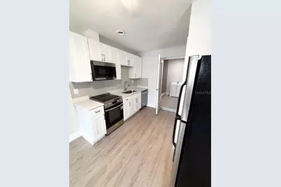 2002 E Eskimo Avenue #B, Tampa, FL 33604 - Photo 4
