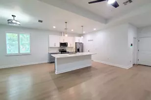 2616 E Cayuga St, Tampa, FL 33610 - Photo 4