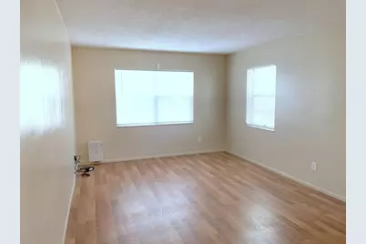 7148 Waterside Drive #31, Tampa, FL 33617 - Photo 4