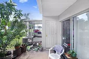 5236 Sunridge Palms Dr, Tampa, FL 33617 - Photo 20