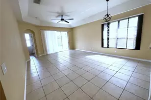 4615 Dunnie Dr, Tampa, FL 33614 - Photo 6