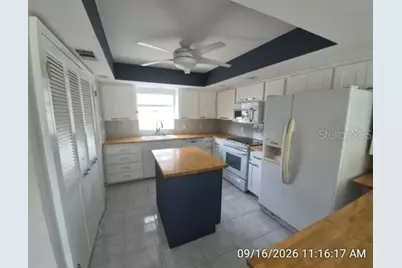 17603 1st Street E, Saint Petersburg, FL 33708 - Photo 20
