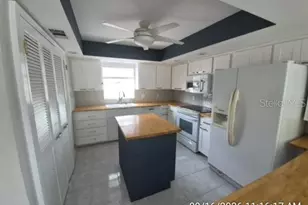 17603 1st St E, Saint Petersburg, FL 33708 - Photo 20