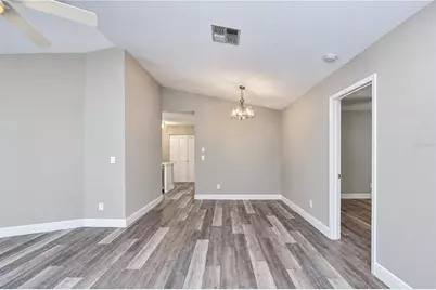 3942 Shoreside Circle, Tampa, FL 33624 - Photo 6