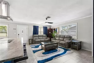 8400 52nd St N, Pinellas Park, FL 33781 - Photo 10