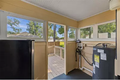 3939 45th Avenue N, Saint Petersburg, FL 33714 - Photo 16